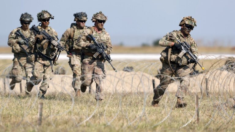 iranul-va-suferi-„consecinte-grave”-daca-va-continua-sa-ucida-protestatari,-avertizeaza-casa-alba