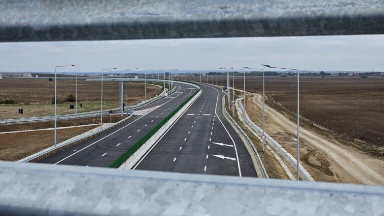 un-segment-al-autostrazii-sibiu-pitesti-ar-putea-fi-deschis-inca-de-anul-acesta.-„in-ritmul-actual,-terminam-mai-devreme”