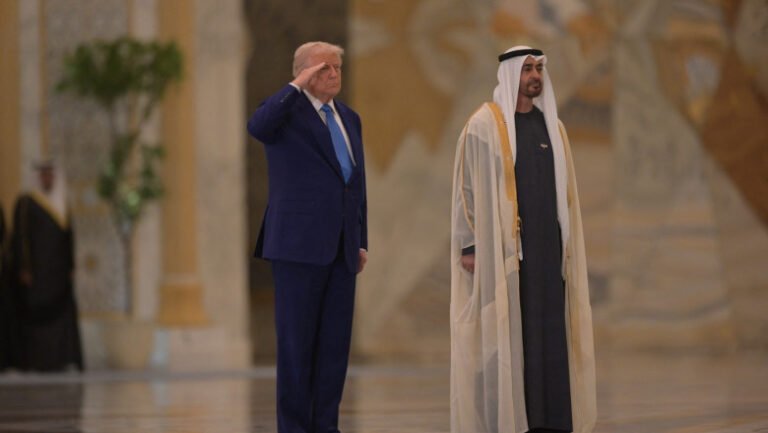 presedintele-emiratelor-arabe-unite-accepta-invitatia-lui-donald-trump-privind-„consiliul-pentru-pace”