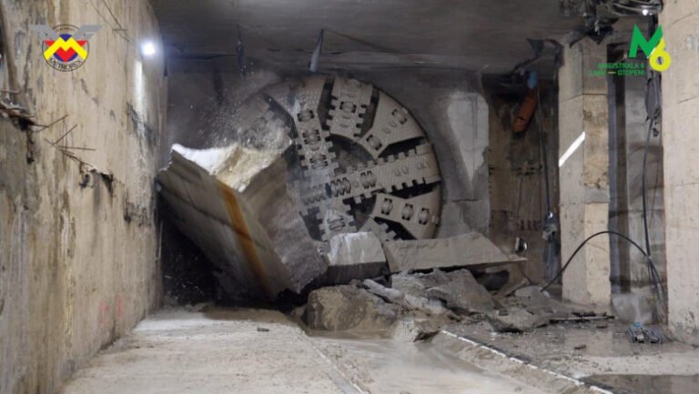 metrorex-a-anuntat-ca-scutul-de-forare-„sfanta-maria”-a-ajuns-la-gara-baneasa.-tunelul-realizat-pana-acum-a-trecut-de-2km