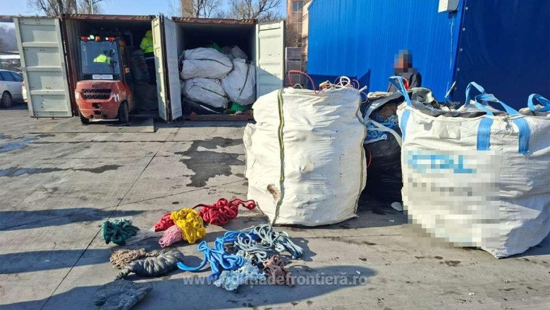 containere-incarcate-cu-aproximativ-40-tone-deseuri-au-fost-depistate-in-portul-constanta containere-incarcate-cu-aproximativ-40-tone-deseuri-au-fost-depistate-in-portul-constanta