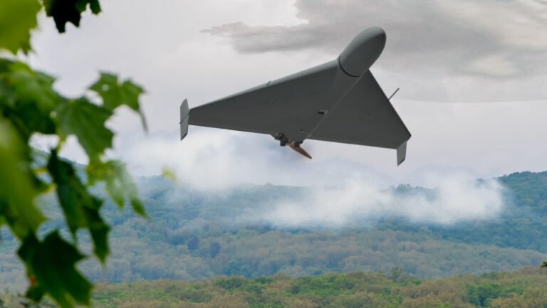 franta-cumpara-drone-kamikaze-cu-raza-lunga-de-actiune