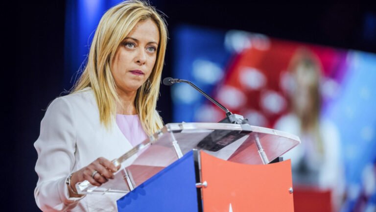 giorgia-meloni-le-a-spus-liderilor-ue-ca-„disputa-cu-trump-e-o-idee-proasta”.-cum-crede-premierul-italian-ca-trebuie-abordata-situatia