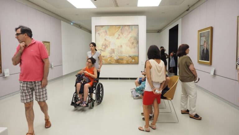 medicii-din-italia-pot-prescrie-vizite-la-muzeu.-arta,-introdusa-oficial-intr-un-proiect-pilot-pentru-sanatatea-psihica