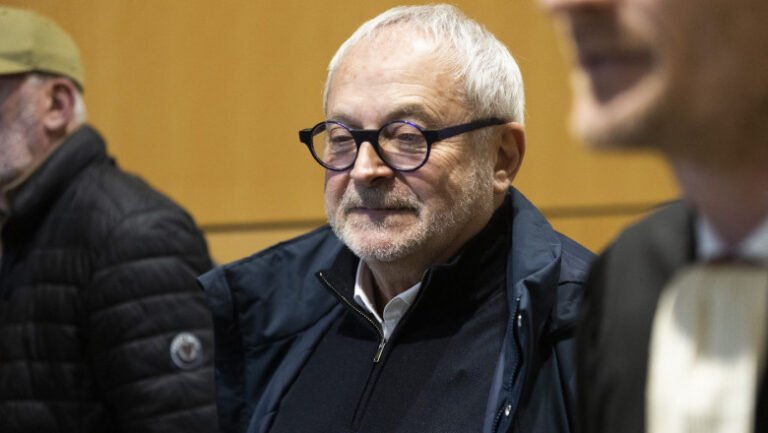 un-fost-senator-francez-este-acuzat-ca-a-drogat-bautura-unei-colege-din-parlament,-pentru-a-o-agresa-sexual