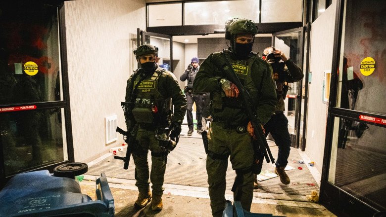 un-barbat-a-fost-ranit-grav-dupa-ce-a-fost-impuscat-de-agentii-ice-in-arizona un-barbat-a-fost-ranit-grav-dupa-ce-a-fost-impuscat-de-agentii-ice-in-arizona