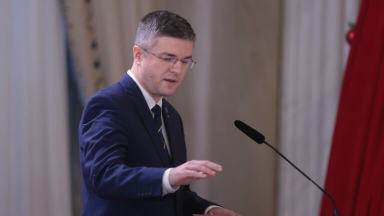 ministrul-economiei,-despre-salrom:-„voi-continua-eforturile-lui-radu-miruta”.-ce-urmeaza-pentru-companiile-de-stat-neperformante