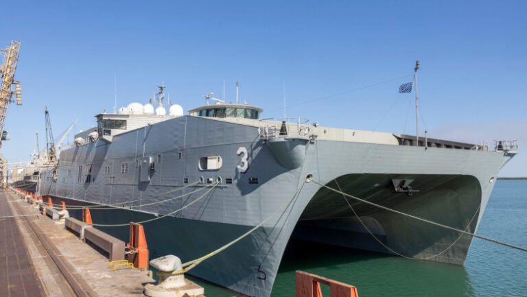 tensiuni-intre-china-si-australia:-„rascumpararea-cu-forta-a-controlului-asupra-portului-darwin-va-avea-consecinte”.-pozitia-sua