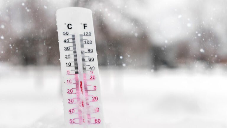 ger-extrem-in-romania-la-inceput-de-februarie:-anm-anunta-minime-de-pana-la-15°c-si-schimbari-bruste-de-temperatura