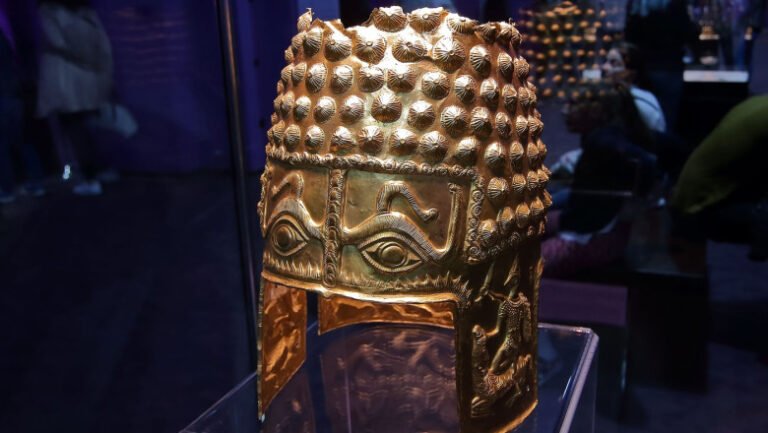 furtul-tezaurului-dacic-din-muzeul-drents.-detectiv-de-arta:-„nu-am-intalnit-niciodata-asa-ceva-in-cariera-mea”