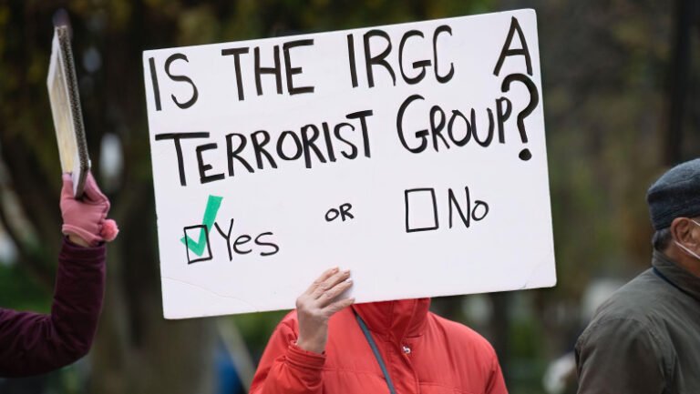 iranul-declara-„teroriste”-armatele-europene,-dupa-masurile-ue-impotriva-gardienilor-revolutiei