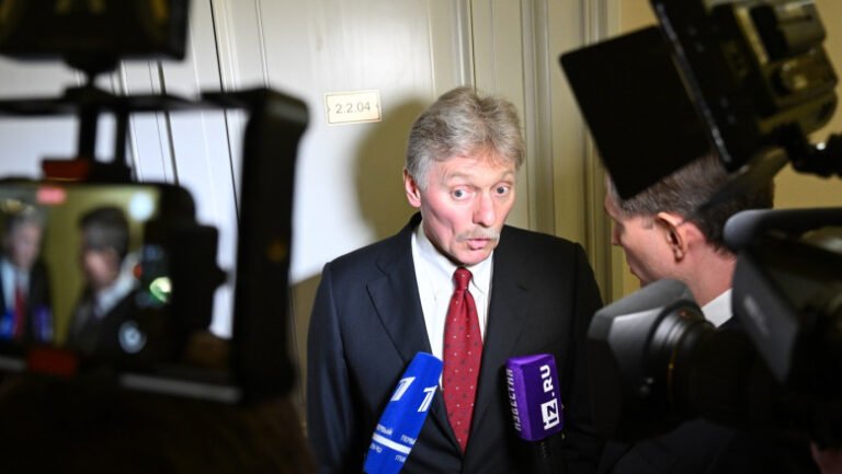 rusia-se-ofera-sa-preia-uraniul-imbogatit-al-iranului-pentru-reducerea-tensiunilor-privind-armele-nucleare