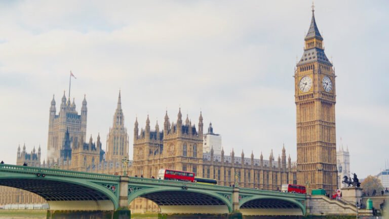 marea-britanie-expulzeaza-un-diplomat-rus.-ce-a-motivat-decizia-londrei