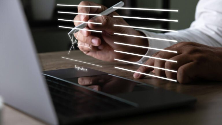 normele-pentru-semnatura-electronica,-deblocate.-ministrul-economiei:-„mai-putine-drumuri-la-ghiseu,-mai-putin-timp-pierdut”
