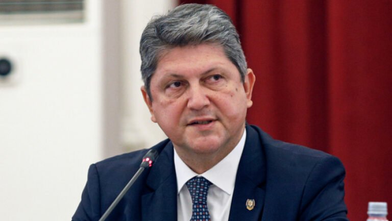 ucraina-il-acuza-pe-titus-corlatean,-senator-psd,-fost-ministru,-de-dezinformare.-de-la-ce-a-pornit-disputa