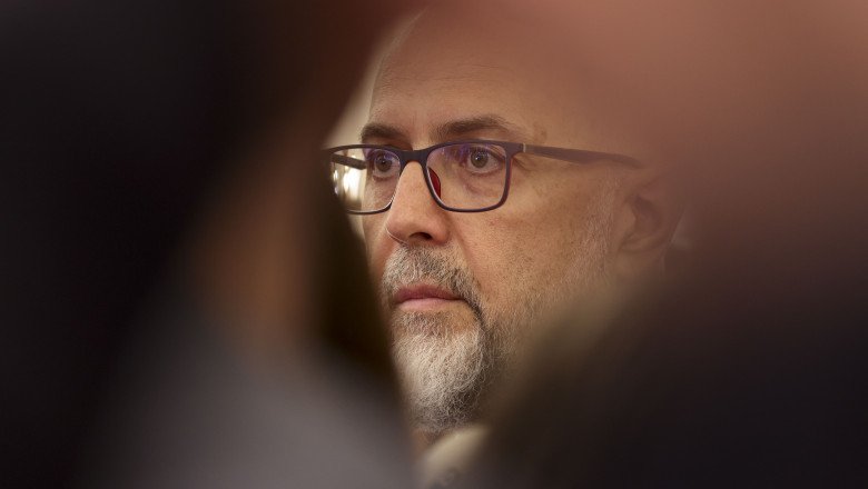 kelemen-hunor-nu-stia-despre-neplata-primei-zile-de-concediu-medical:-nu-stiu-de-unde-a-aparut,-nu-cred-ca-am-discutat-in-coalitie