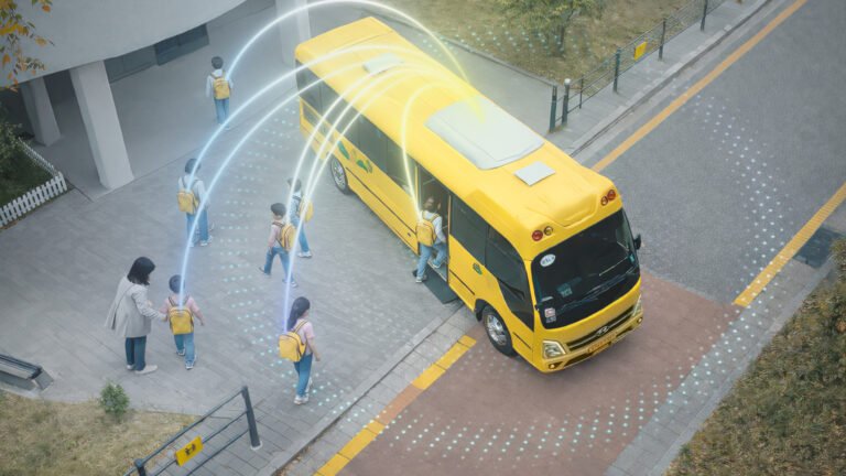 kia-si-hyundai-prezinta-„vision-pulse”,-tehnologia-care-vede-invizibilul-prin-unde-radio