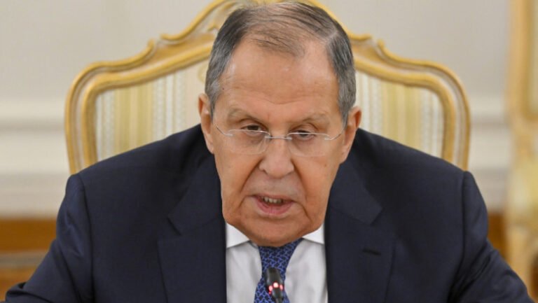 lavrov-se-declara-enervat-de-politica-lui-trump:-„toate-acestea-nu-se-potrivesc”