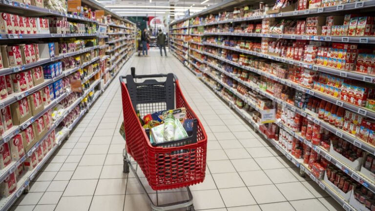 alerta-alimentara:-salata-de-icre-retrasa-de-la-vanzare-dupa-ce-a-fost-detectata-bacteria-listeria-monocytogenes