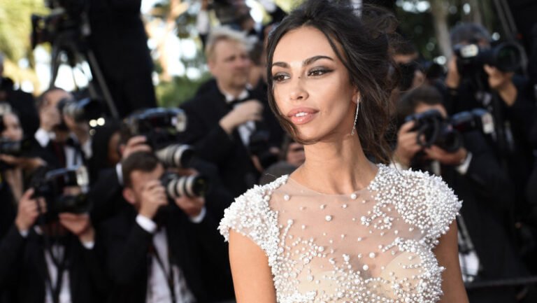 verdict-in-cazul-femeii-care-a-hartuit-o-ani-de-zile-pe-madalina-ghenea.-mesajul-vedetei-dupa-aflarea-sentintei