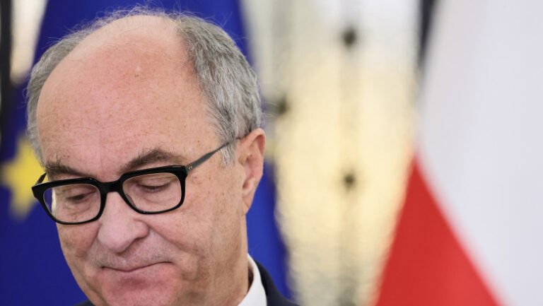 tensiuni-diplomatice-intre-sua-si-polonia.-lider-politic-de-la-varsovia-acuzat-ca-l-a-insultat-pe-trump:-e-legat-de-nobelul-pentru-pace