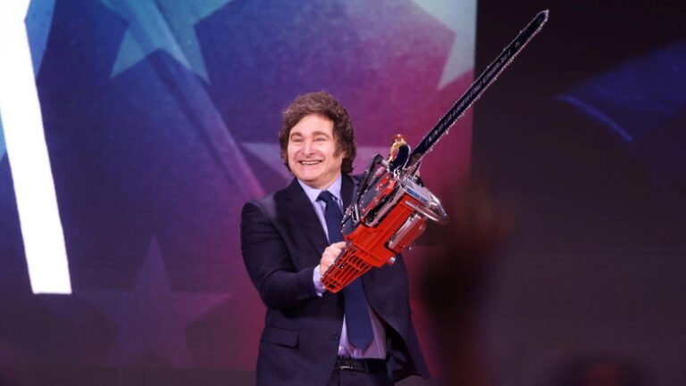 inspirat-de-trump,-javier-milei-lanseaza-un-birou-„pentru-a-demasca-minciunile-si-manipularile-mass-media”