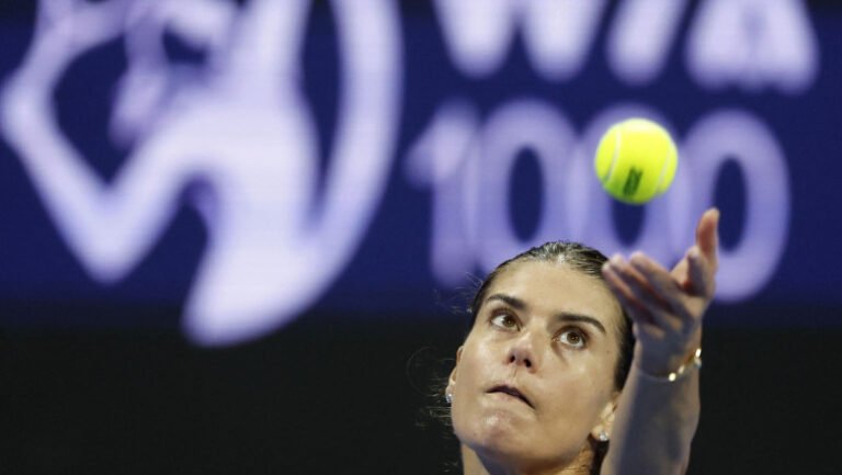 sorana-cirstea-a-castigat-turneul-transylvania-open,-dupa-finala-cu-emma-raducanu