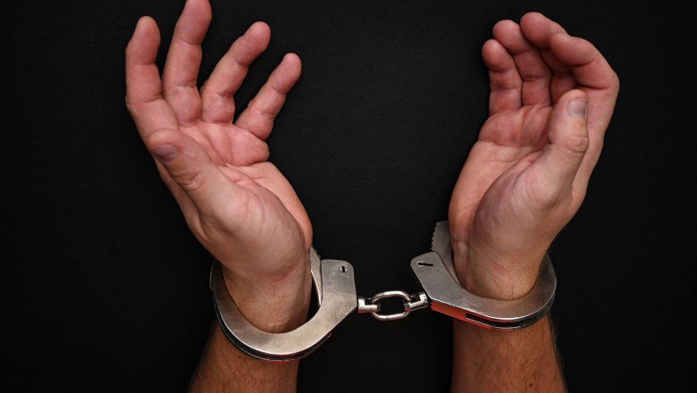 doua-tinere,-obligate-sa-se-prostitueze:-perchezitii-si-arestari-in-constanta