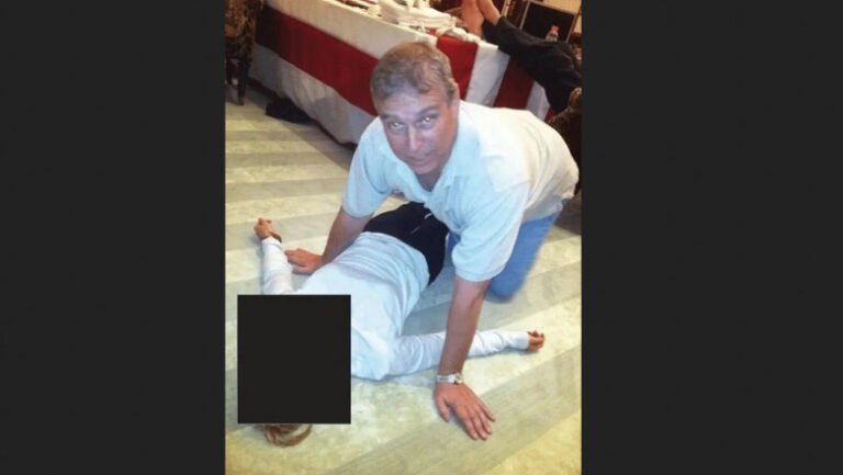 dosarele-epstein:-o-romanca-fotomodel-ar-fi-fost-dusa-la-o-cina-privata-la-palatul-buckingham-pentru-fostul-print-andrew