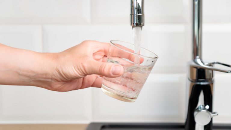 ro-alert-privind-prezenta-bacteriei-clostridium-perfringers-in-apa-din-reteaua-de-distributie,-in-zona-curtea-de-arges