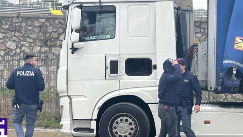 un-sofer-roman-de-tir-a-fost-prins-de-politisti-in-italia-in-timp-ce-transporta-cocaina-in-valoare-de-3-milioane-de-euro