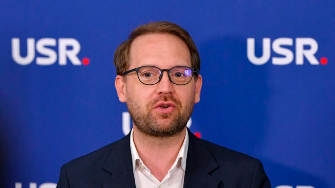 dominic-fritz-pierde,-la-curtea-de-apel-timisoara,-procesul-cu-ani-in-care-este-acuzat-de-conflict-de-interese.-care-este-urmatorul-pas