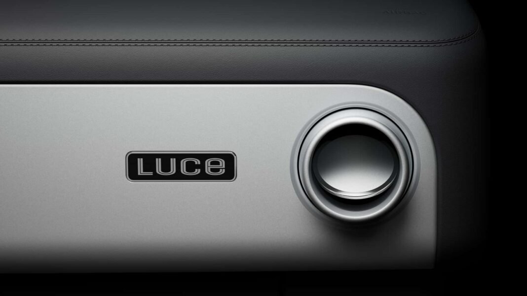 mostenirea-apple-car-|-ferrari-luce:-primul-ev-de-la-maranello-primeste-„atingerea-de-geniu”-a-lui-jony-ive