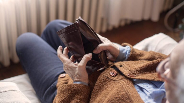 intarzieri-la-recalcularea-pensiilor:-peste-1800-de-petitii-la-avocatul-poporului.-ministerul-muncii-si-cnpp-explica-situatia