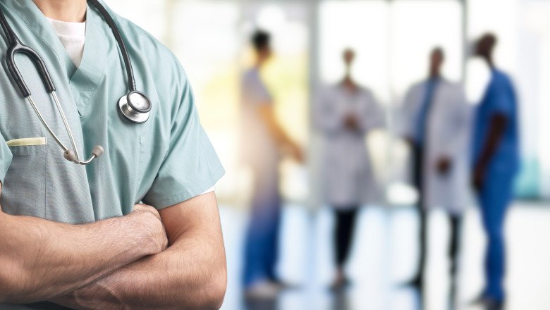 rogobete-vrea-sa-i-dea-afara-pe-medicii-care-lucreaza-la-privat-in-timpul-programului-de-la-stat:-„pleaca-la-ora-11:00-de-la-spital” rogobete-vrea-sa-i-dea-afara-pe-medicii-care-lucreaza-la-privat-in-timpul-programului-de-la-stat:-„pleaca-la-ora-11:00-de-la-spital”