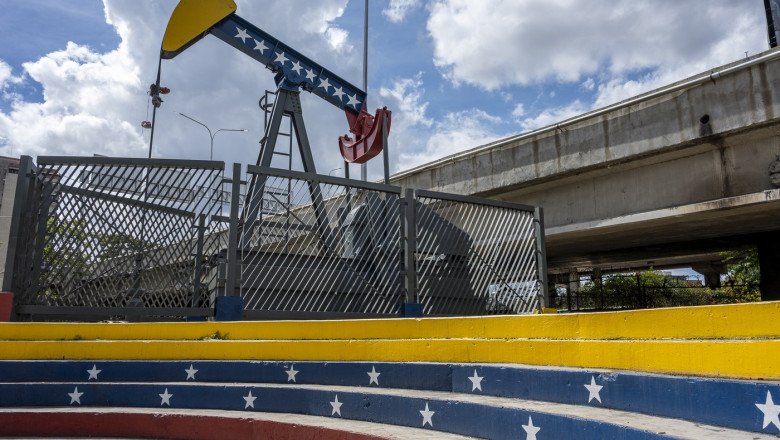 sua-ridica-restrictiile-si-lasa-cinci-mari-companii-petroliere-sa-reia-operatiunile-in-venezuela sua-ridica-restrictiile-si-lasa-cinci-mari-companii-petroliere-sa-reia-operatiunile-in-venezuela