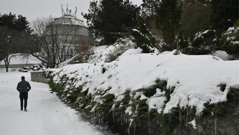 peste-300-de-scoli-din-kiev-au-ramas-fara-caldura-in-urma-atacurilor-rusiei.-temperaturile-coboara-pana-la-minus-20-de-grade