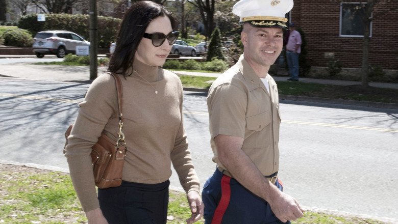 un-soldat-american-a-primit-in-instanta-dreptul-de-a-adopta-o-orfana-de-razboi-afgana,-dupa-o-lunga-lupta-judiciara un-soldat-american-a-primit-in-instanta-dreptul-de-a-adopta-o-orfana-de-razboi-afgana,-dupa-o-lunga-lupta-judiciara