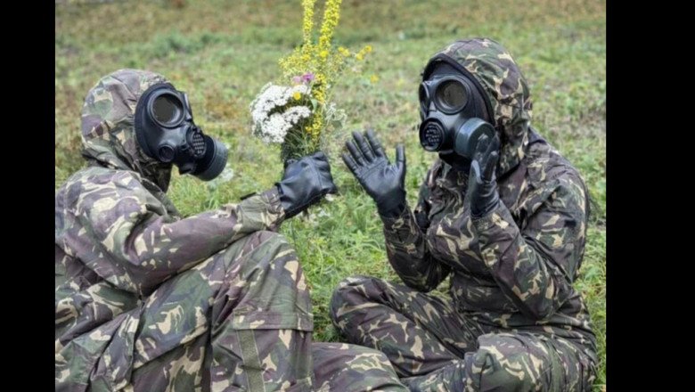 „cand-simti-ca-«love-is-in-the-air»-si-pui-repede-masca-contra-gazelor”.-mai-si-fortele-terestre,-mesaje-de-ziua-indragostitilor