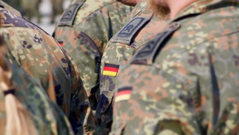 armata-germana-va-fi-instruita-cu-ajutorul-militarilor-ucraineni,-anunta-bundeswehr