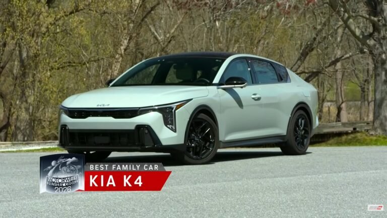 kia-k4-obtine-premiul-„motorweek-drivers’-choice-2026”-pentru-cel-mai-bun-autoturism-de-familie