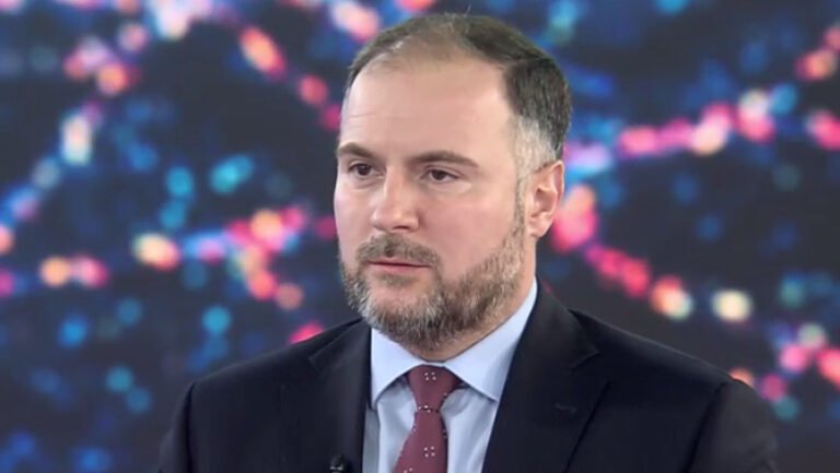 primaria-sectorului-2-infiinteaza-o-companie-municipala,-dupa-ce-un-edil-psd-a-spus-ca-este-„reteta”-pentru-a-fenta-taierile-de-posturi