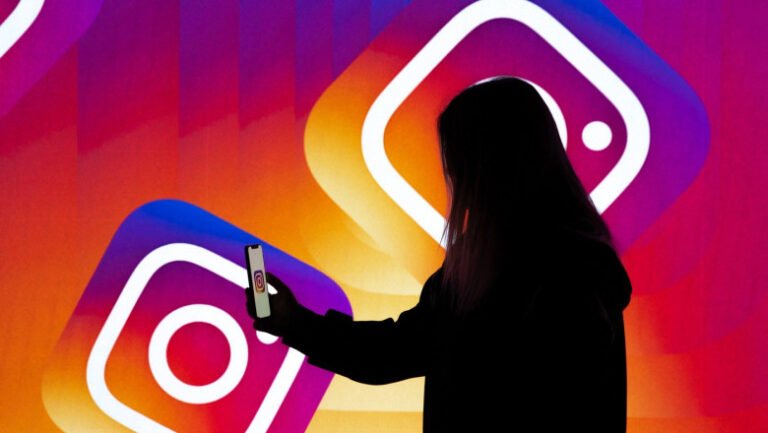 instagram-ii-va-avertiza-pe-parinti-daca-un-adolescent-vorbeste-de-sinucidere.-cand-va-fi-implementat-sistemul-de-alerte