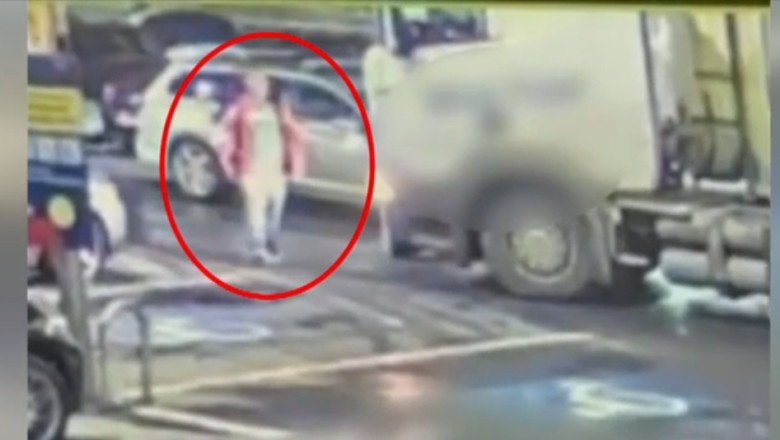 un-barbat-a-fost-amenintat-cu-arma-de-un-sofer-in-parcarea-unui-complex-comercial-din-bucuresti un-barbat-a-fost-amenintat-cu-arma-de-un-sofer-in-parcarea-unui-complex-comercial-din-bucuresti