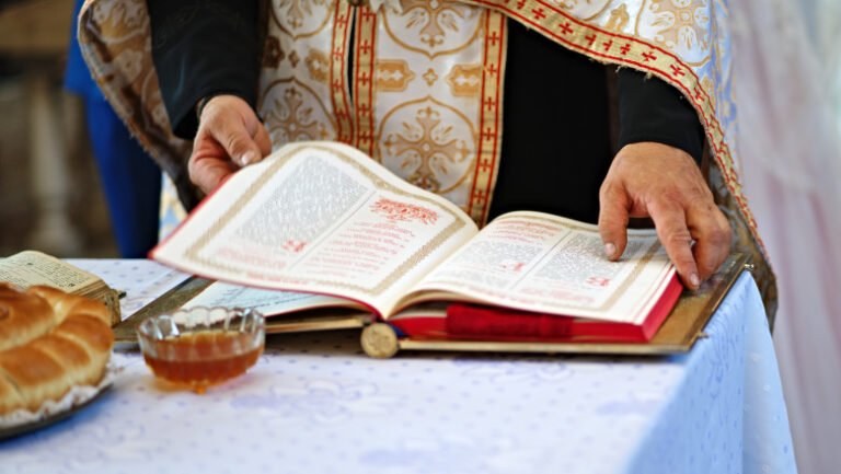 cand-sunt-rusaliile-in-2026:-weekend-prelungit-pentru-angajatii-din-romania.-ce-trebuie-sa-stie-salariatii