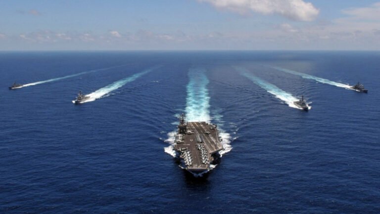 gardienii-revolutiei-anunta-ca-au-atacat-portavionul-american-abraham-lincoln.-replica-armatei-sua:-„o-minciuna”