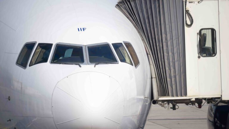 ungaria-organizeaza-primul-zbor-de-repatriere-din-iordania:-87-de-persoane,-inclusiv-doi-romani,-vor-reveni-acasa