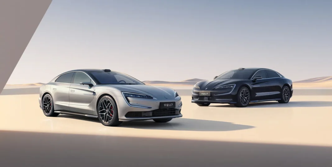 blade-battery-20:-yangwang-u7-devine-prima-masina-cu-patru-motoare-care-sparge-bariera-celor-1.000-km-autonomie blade-battery-20:-yangwang-u7-devine-prima-masina-cu-patru-motoare-care-sparge-bariera-celor-1.000-km-autonomie