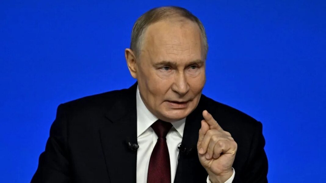 vladimir-putin-acuza-ucraina-de-atacarea-petrolierului-care-a-explodat-si-s-a-scufundat-in-largul-libiei