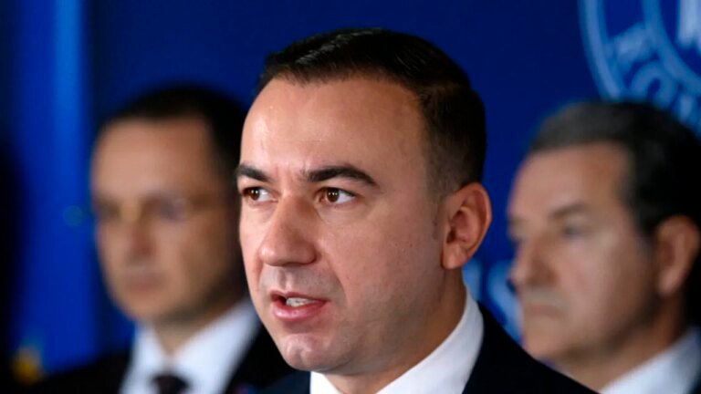 ministrul-energiei,-bogdan-ivan:-„am-blocat-orice-posibilitate-ca-orice-agent-economic-sa-profite-de-un-conflict-armat-in-orientul-mijlociu”